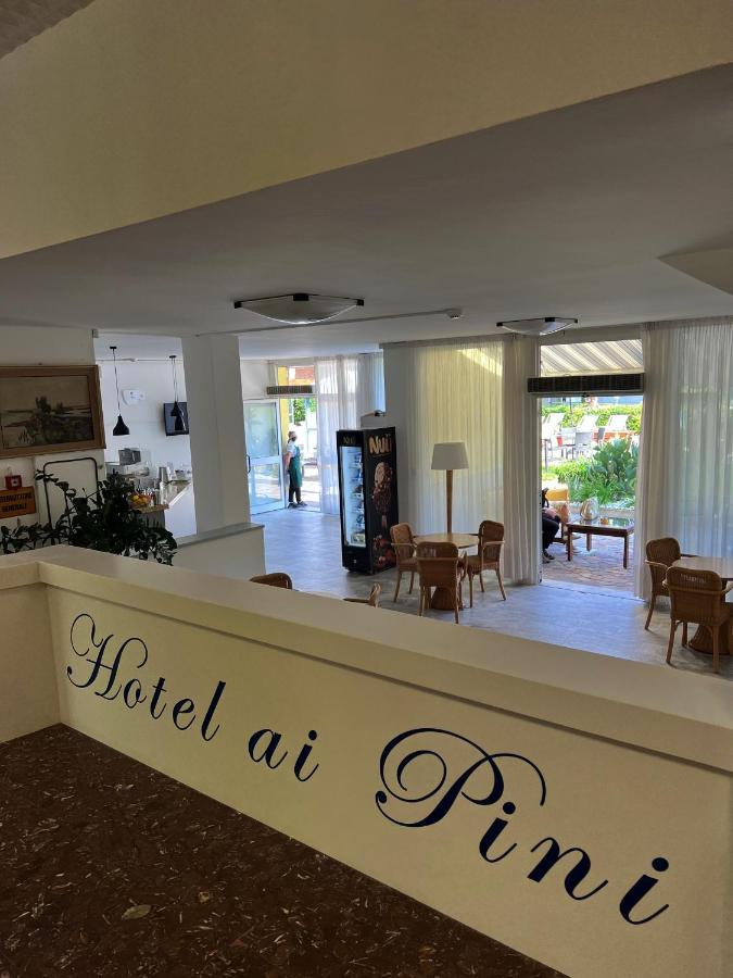 Hotel Ai Pini Градо Екстер'єр фото